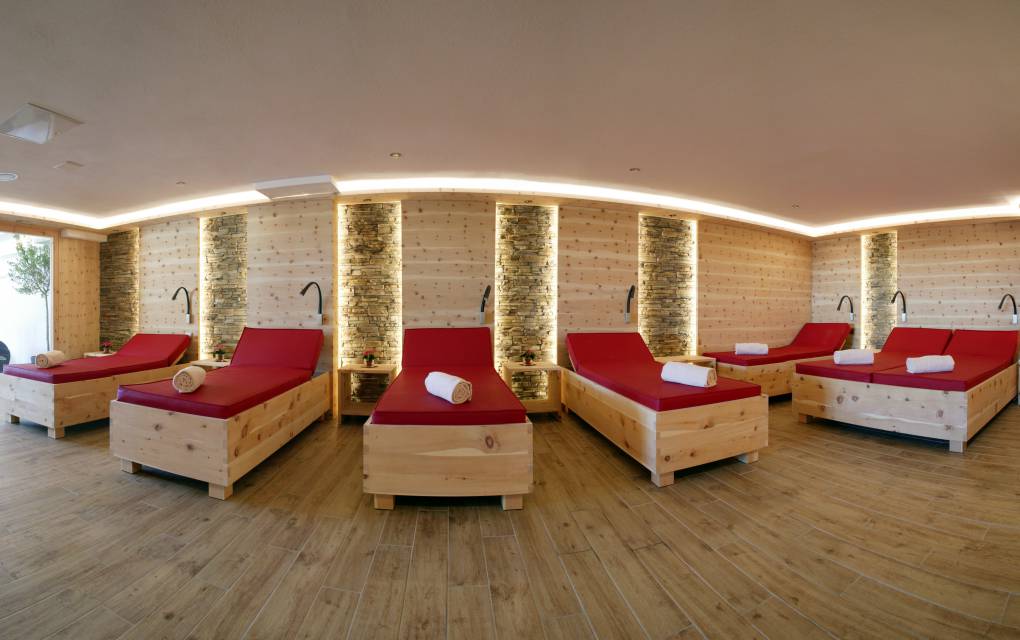 Moderne Wasserbetten im Ruhebereich